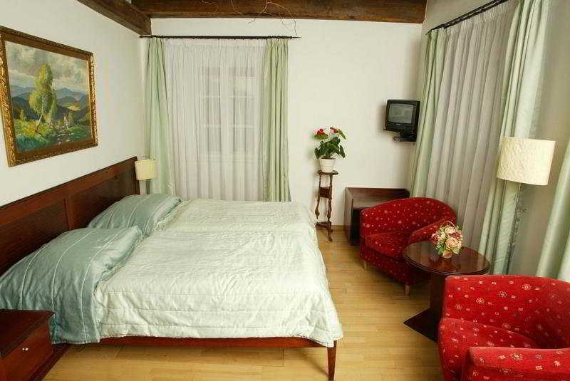 Cerna Liska Hotel Prague Exterior photo